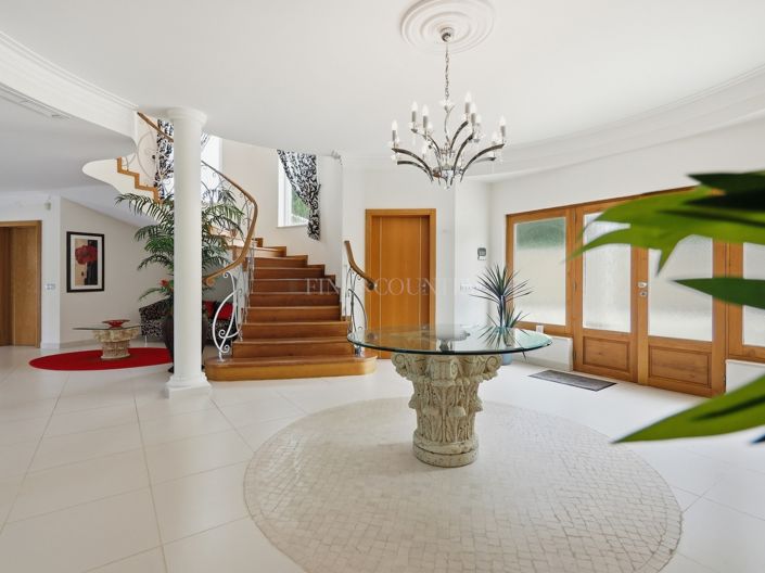 Image No.3-4 Bed Property for sale