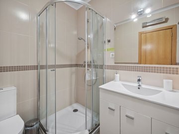 2104-364058-14d4e763c151089fe37f379b2f9be1ace