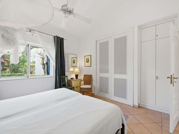 2104-369199-14d4e763c151089fe37f379b2f9be1ace