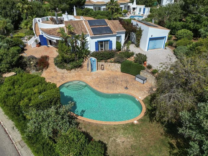 Image No.21-3 Bed Property for sale
