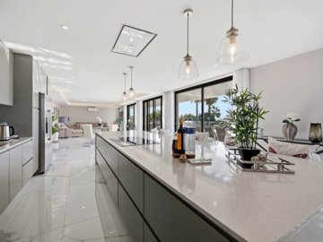 2104-369678-14d4e763c151089fe37f379b2f9be1ace