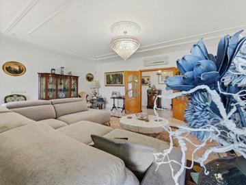 2104-369918-14d4e763c151089fe37f379b2f9be1ace