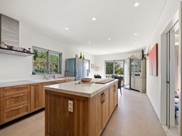 2104-369325-14d4e763c151089fe37f379b2f9be1ace