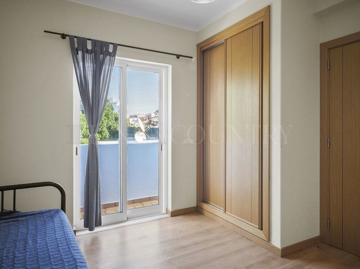 Image No.18-3 Bed Townhouse for sale