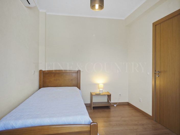 Image No.22-3 Bed Townhouse for sale