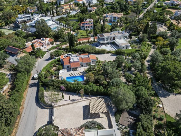 Image No.35-3 Bed Property for sale