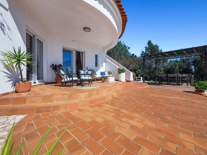 Image No.22-3 Bed Property for sale