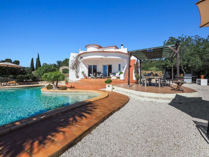 Image No.24-3 Bed Property for sale