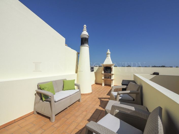 Image No.20-2 Bed Apartment for sale