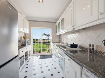 2104-371637-14d4e763c151089fe37f379b2f9be1ace