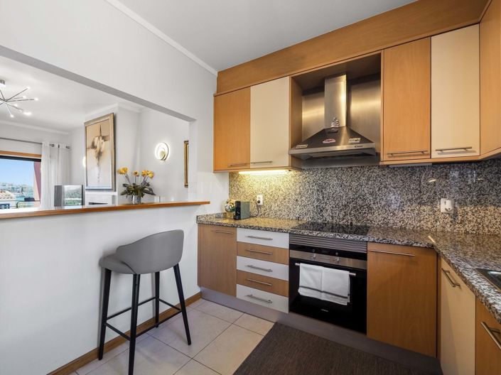 Image No.9-2 Bed Townhouse for sale