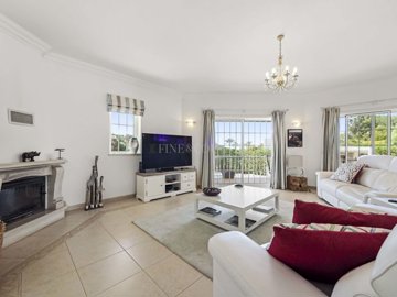 2104-372451-14d4e763c151089fe37f379b2f9be1ace