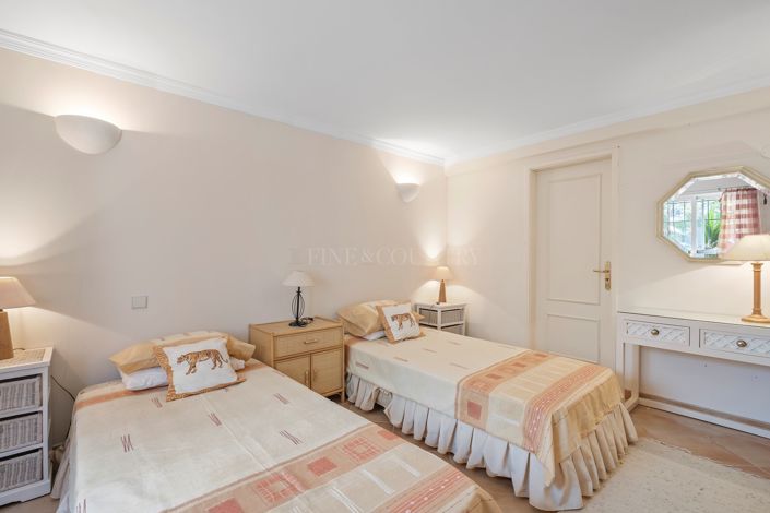 Image No.34-Villa de 5 chambres à vendre à Loule