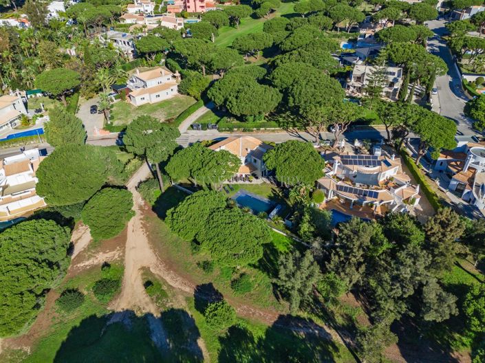 Image No.59-4 Bed Villa for sale