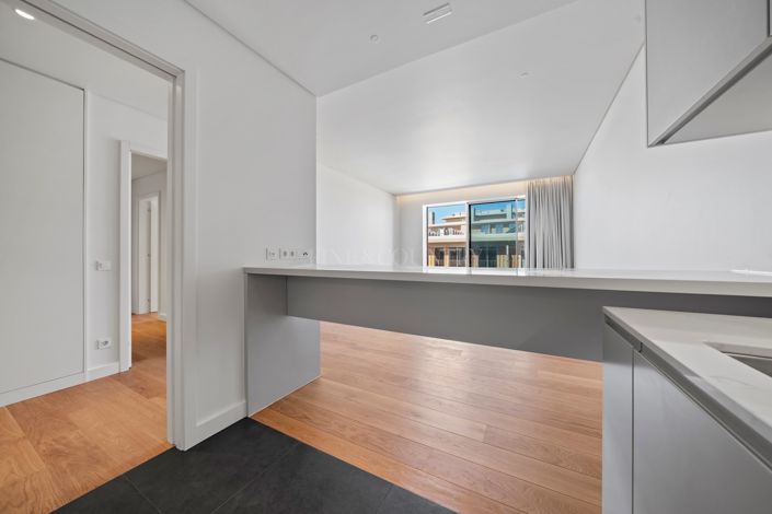 Image No.31-2 Bed Apartment for sale