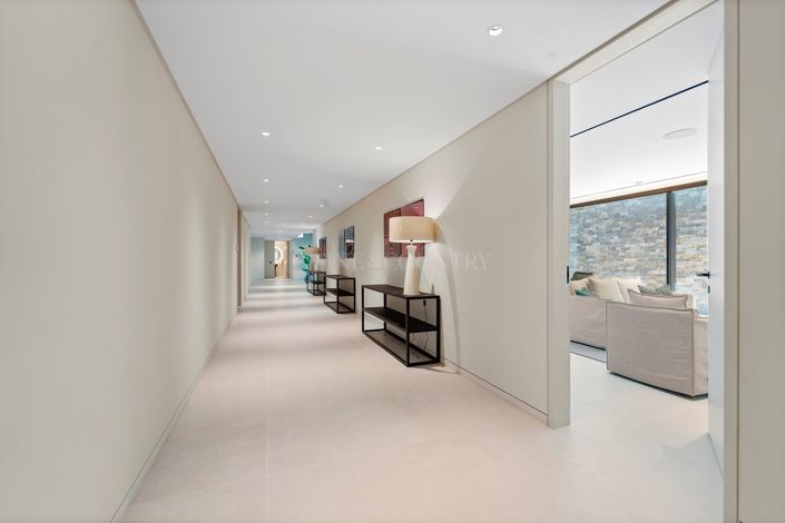 Image No.55-7 Bed Villa for sale