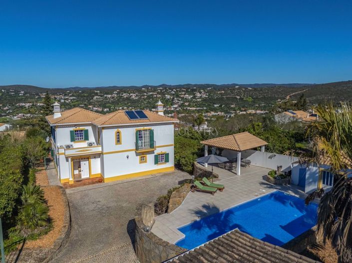 Sao Bras de Alportel, Villa