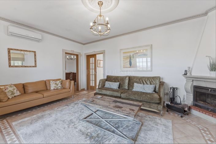 Image No.10-4 Bed Villa for sale