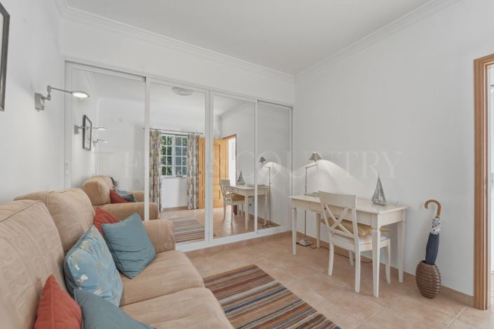 Image No.19-4 Bed Villa for sale