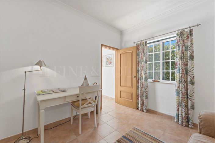 Image No.20-4 Bed Villa for sale