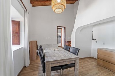 2104-371722-14d4e763c151089fe37f379b2f9be1ace