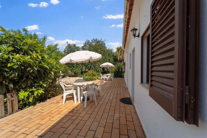 Image No.19-6 Bed Country House for sale