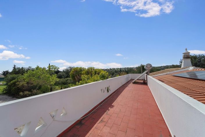 Image No.36-6 Bed Country House for sale