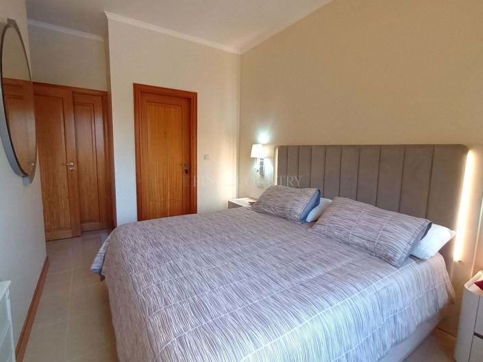 Image No.12-3 Bed Apartment for sale