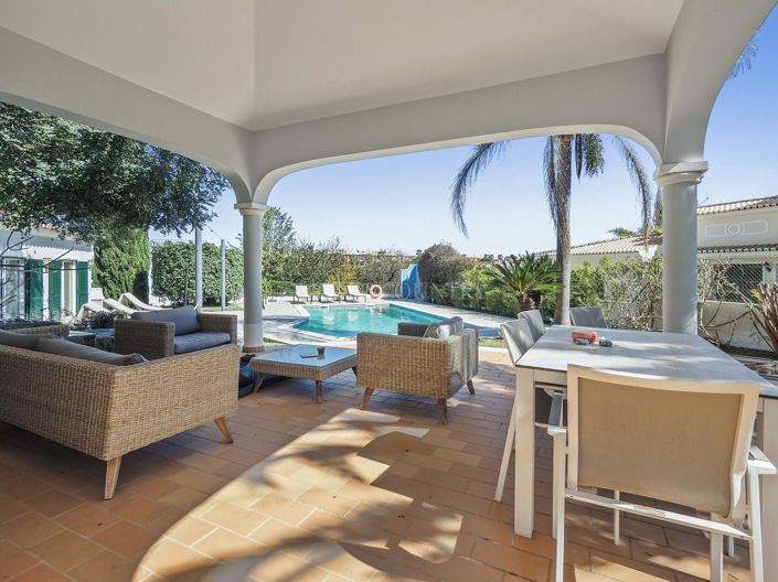 Image No.14-3 Bed Property for sale