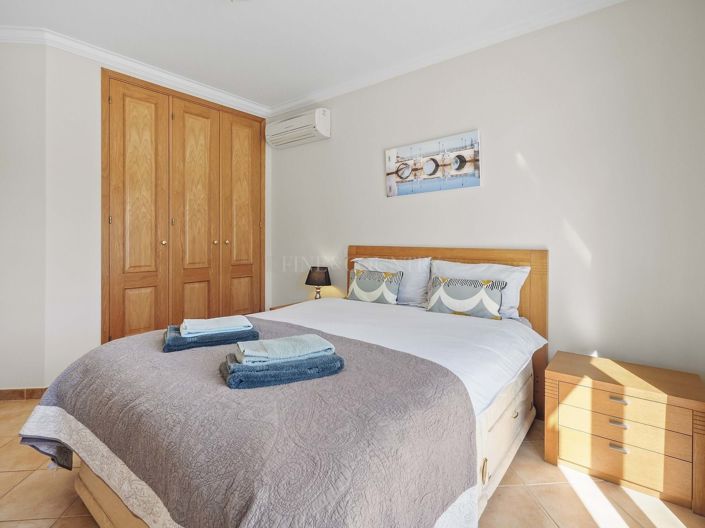 Image No.30-3 Bed Property for sale