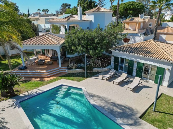 Image No.42-3 Bed Property for sale