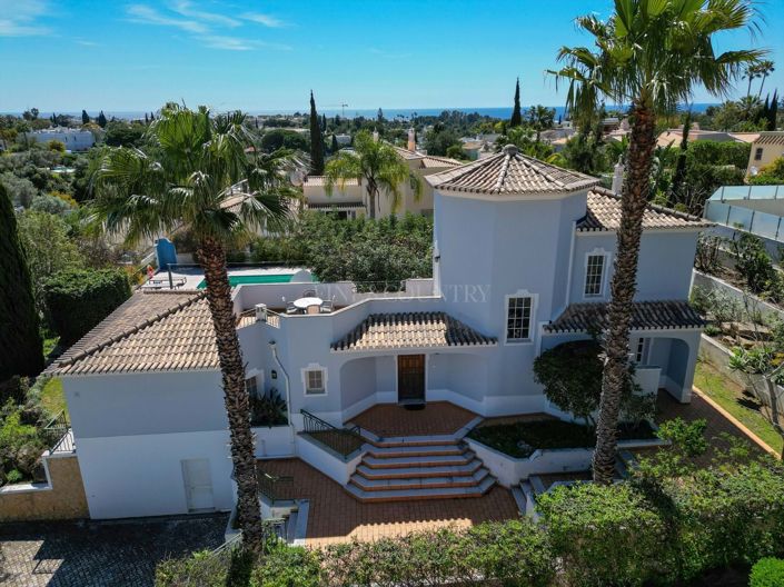 Image No.44-3 Bed Property for sale