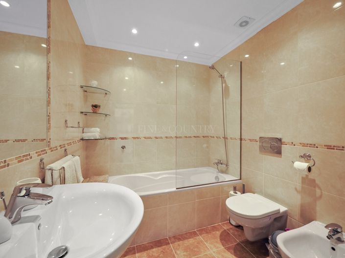 Image No.14-2 Bed Apartment for sale