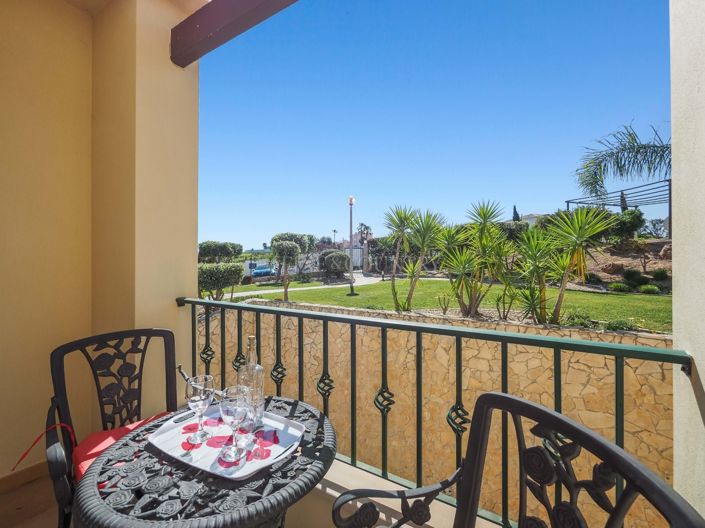 Image No.18-2 Bed Apartment for sale