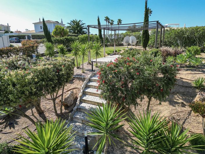 Image No.26-2 Bed Apartment for sale