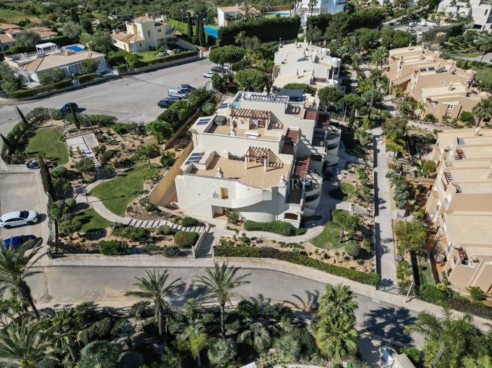 Image No.32-2 Bed Apartment for sale