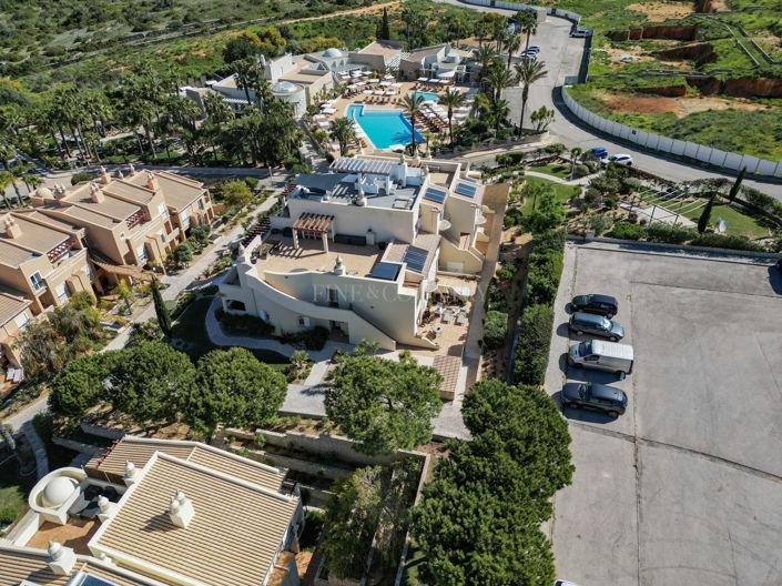 Image No.33-2 Bed Apartment for sale