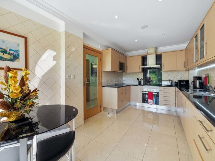 Image No.8-2 Bed Apartment for sale