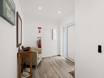 2104-373026-14d4e763c151089fe37f379b2f9be1ace