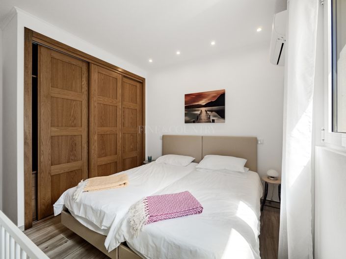 Image No.12-4 Bed Villa for sale