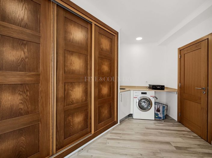 Image No.22-4 Bed Villa for sale