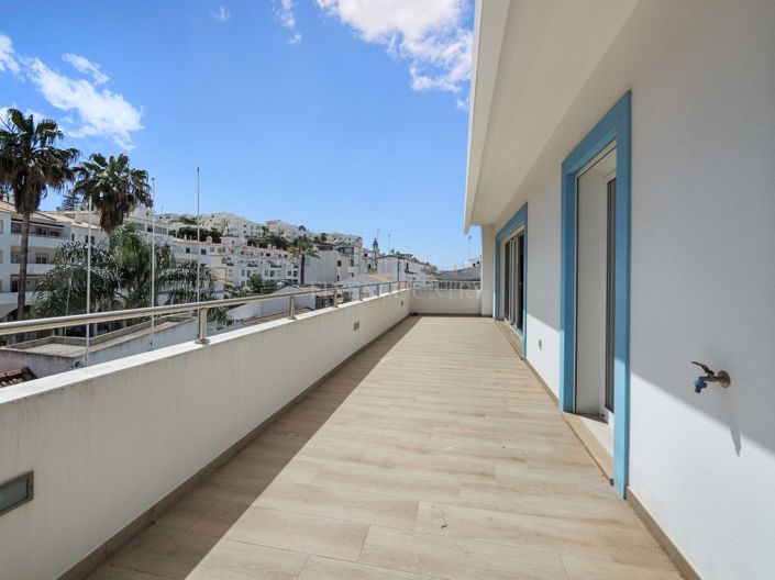 Image No.24-4 Bed Villa for sale