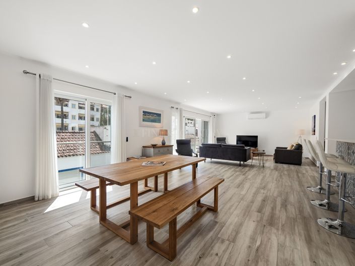 Image No.4-4 Bed Villa for sale