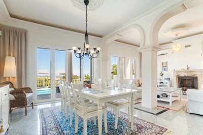 2104-371157-14d4e763c151089fe37f379b2f9be1ace