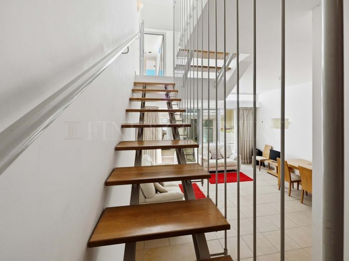 Image No.8-2 Bed Townhouse for sale