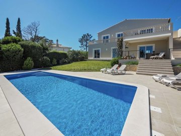 2104-373327-14d4e763c151089fe37f379b2f9be1ace