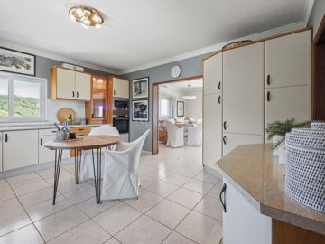 2104-373327-14d4e763c151089fe37f379b2f9be1ace