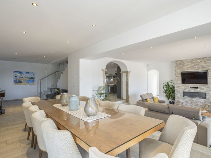 Image No.13-6 Bed Villa for sale