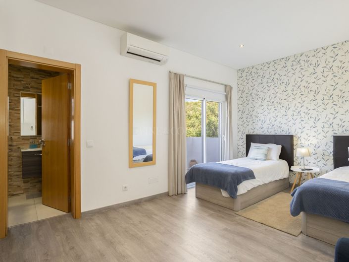 Image No.23-6 Bed Villa for sale