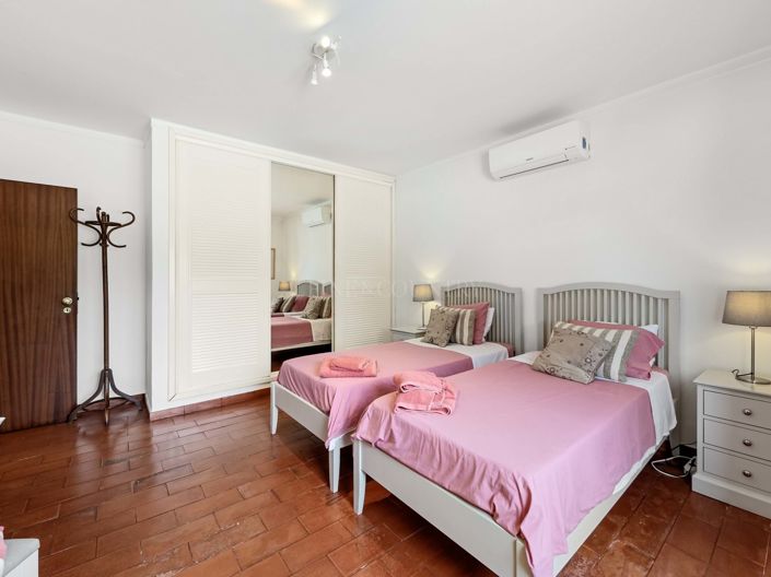 Image No.14-3 Bed Villa for sale